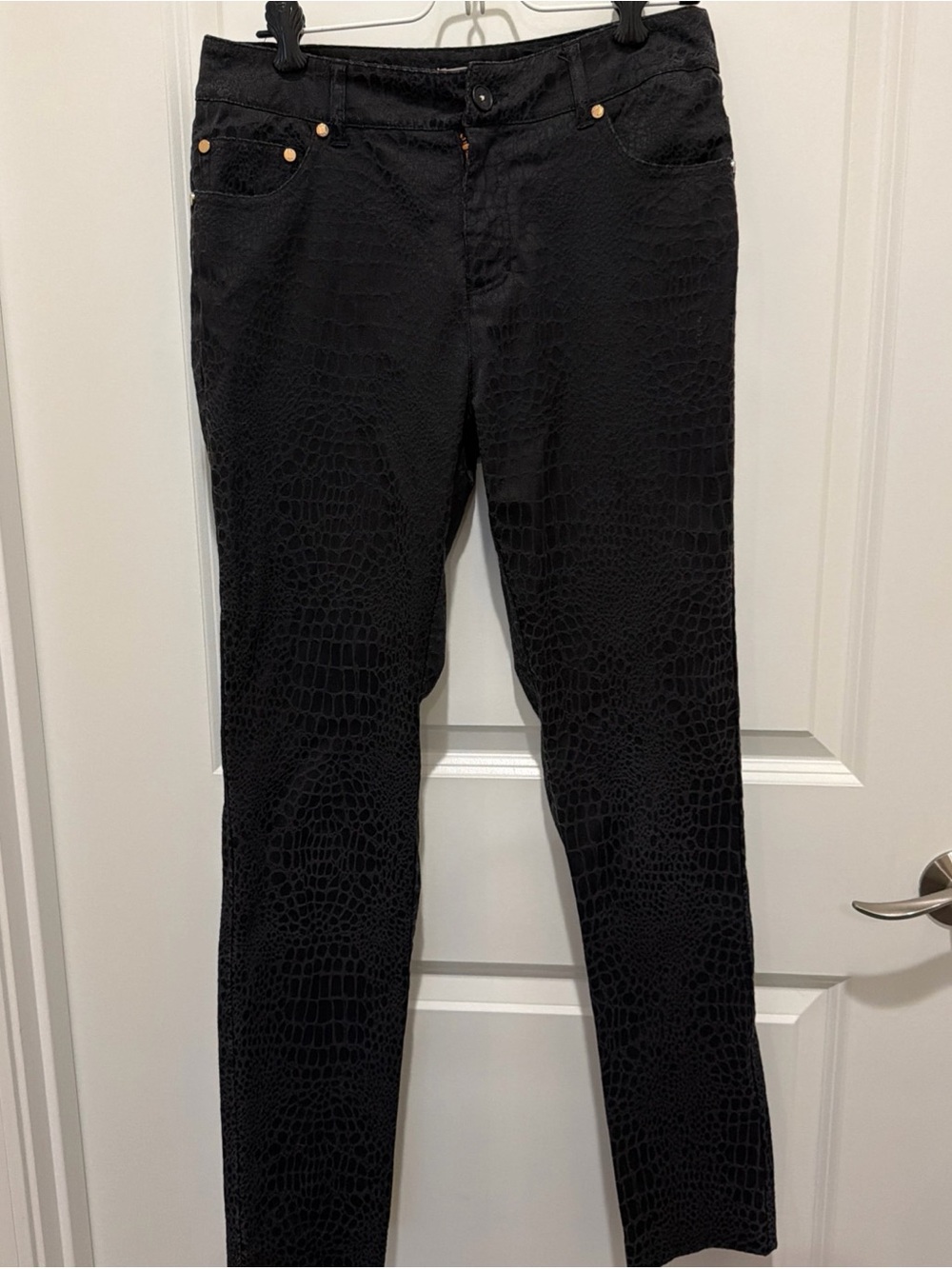 Women's Black Textured Straight-Leg Pants